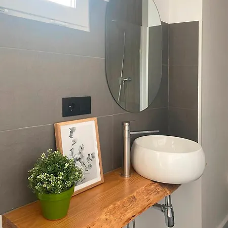 Apartment Cal Moline 1 *