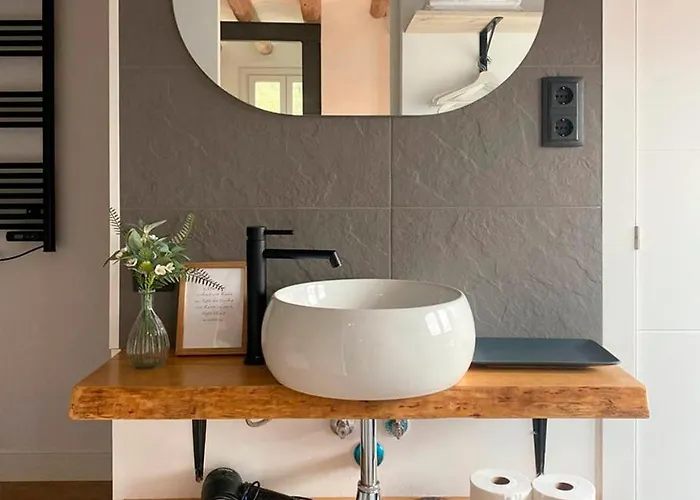 Cal Moline 1 *
